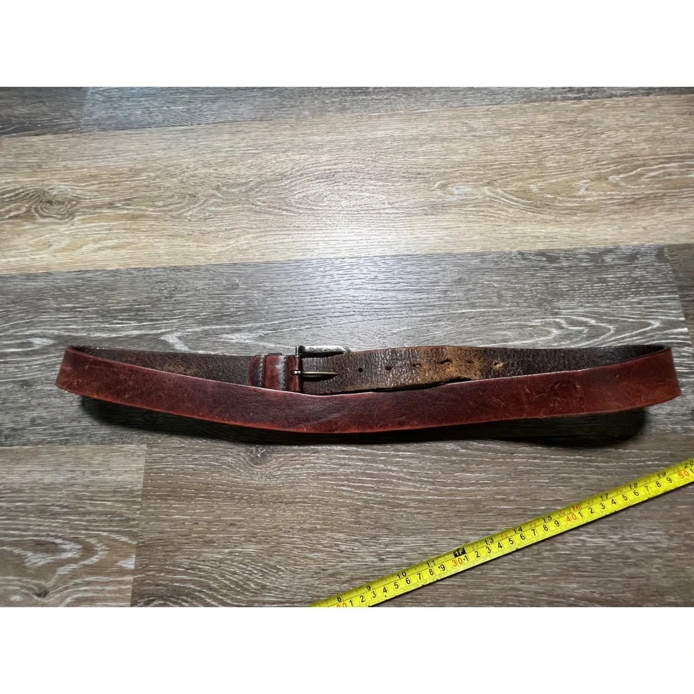 Levi's Belt Men 36/95 Brown Genuine Leather Distressed Rugged Workwear 11LV02F5